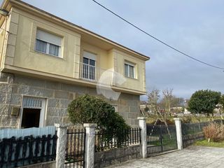 House in Coles
