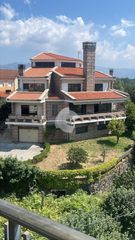 Casa a Entrimo. La casa se encuentra en un enclave único. el parque natural baix