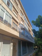 Lloguer Pis a Centro. Se alquila piso en travesía porto carreiro, ourense. amplia vivi