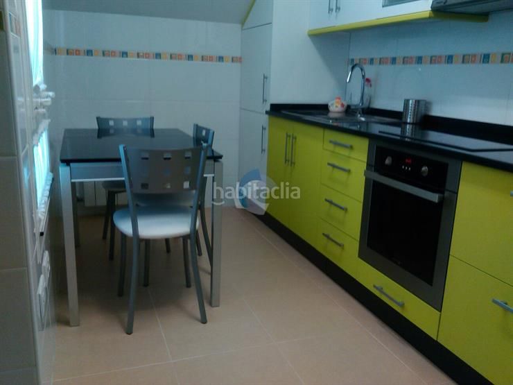 Foto 4b6b53d0-f7ff-4b80-9852-f1b1c3e56bcc. Estudi amb calefacció aparcament a Barbadás