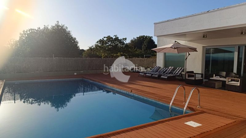 Foto 01e3c51f-2abb-41a6-825d-645e7f156741. Casa amb calefacció aparcament a Merca (A)