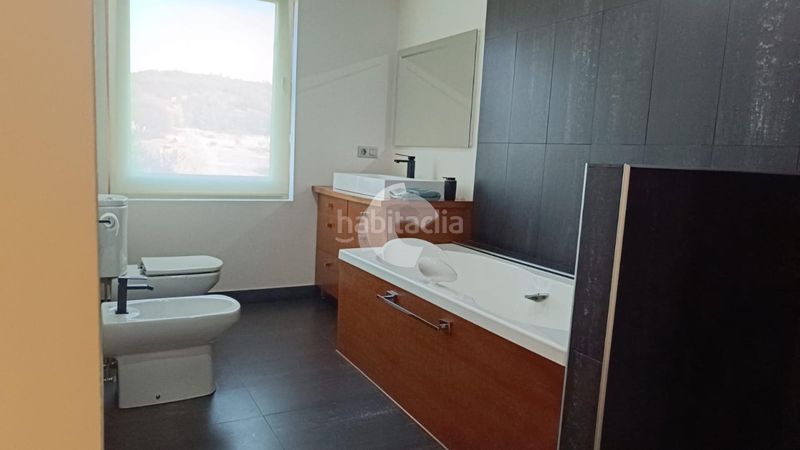 Foto a5686e8d-488d-4b5c-8893-c17641ffbc59. Casa amb calefacció aparcament a Merca (A)