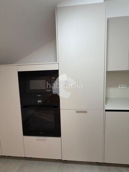 Foto f4c6796e-13b3-4bb3-8d49-a6c37ab15bdb. Apartament amb calefacció a Centro Ourense