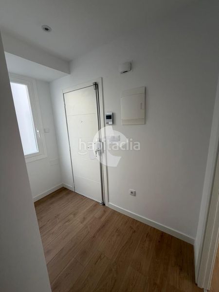 Foto fcf791d7-0bbc-4a27-b05f-7a2df60331f8. Apartament amb calefacció a Centro Ourense