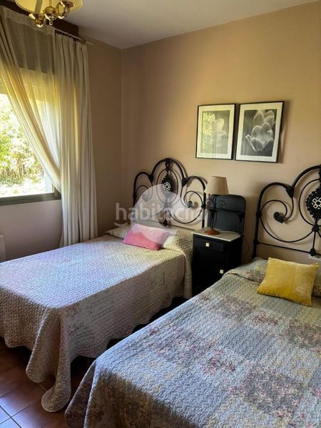 Foto c4072a1a-f752-4c95-ac82-6bdce5ebd575. Casa amb calefacció piscina a San Cibrao das Viñas