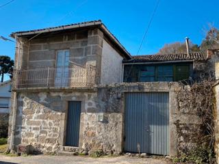 Maison à Entrimo. Vivienda unifamiliar sita en el ayuntamiento de entrimo, camiño
