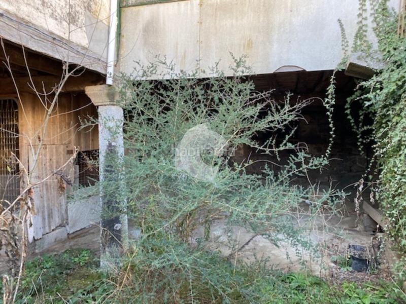 Foto b5f544b4-6fa6-4936-a693-567f1f1f1513. Casa in Entrimo