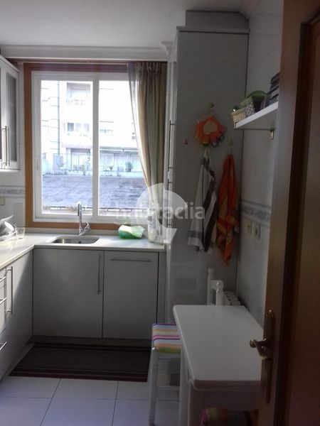 Foto bcd0a504-08e6-4876-a2da-793d7672dc82. Apartament amb calefacció aparcament a Centro Ourense