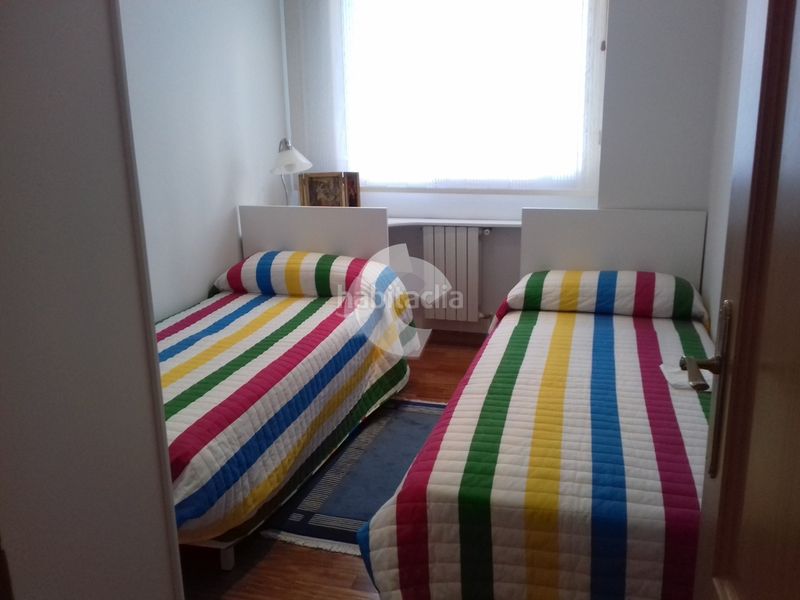 Foto e6d88ae6-5739-4ff4-9bd3-8bb69c5dd7d6. Apartament amb calefacció aparcament a Centro Ourense