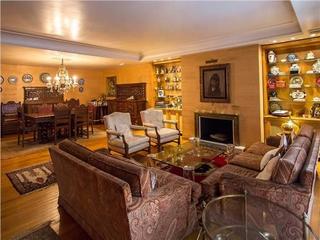 Pis  Rúa papa juan xxiii. Piso de 240 m2 exterior, luminoso, 4 dormitorios con armarios, 3