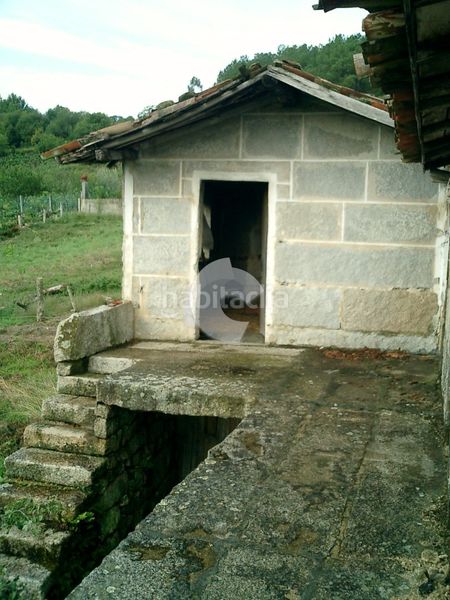 Foto 7f203766-07e2-45b6-bef0-b2aef46ddfb6. Casa aparellada a Taboadela