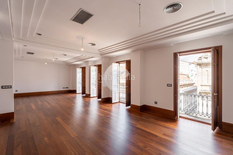 Foto 43f470d0-f079-4087-8d9d-8fe1deb50d2a. Pis a Casco Viejo Ourense