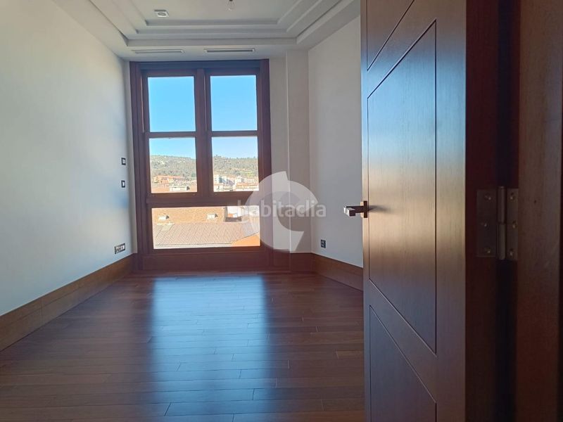 Foto adda88e0-77fd-4859-9db9-0b6de93a3725. Pis a Casco Viejo Ourense