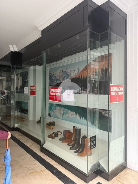 Foto b823d1cc-3979-418e-a445-bfa42efd5446. Local comercial a Posío Ourense