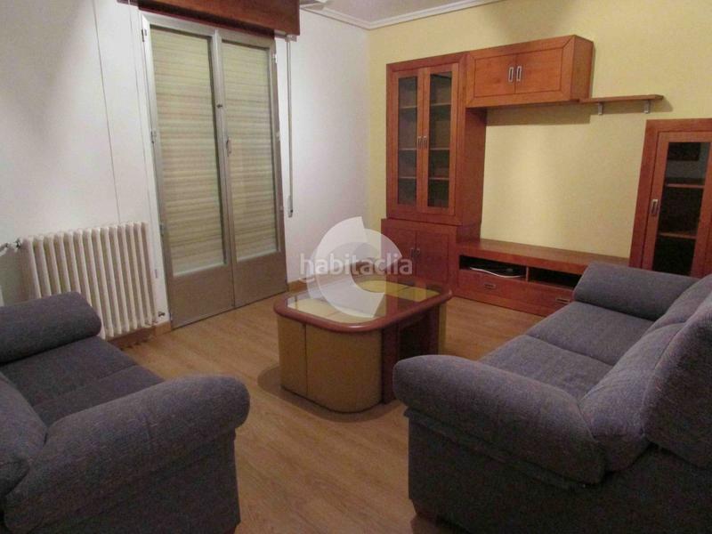 Foto 7e122afb-5adb-4da6-a80d-98c300d2948e. Casa aparellada a Mariñamansa Ourense