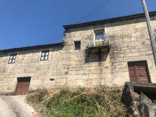 Casa  Carracedo. Casa para reformar en el municipio de a peroxa. 200m2 de viviend
