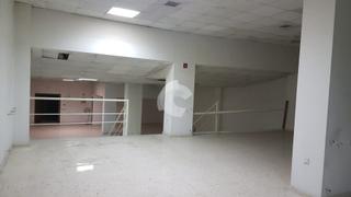 Affitto Locale commerciale  López ferreiro. Local diáfano de 600 metros, acondicionado con zona de oficinas