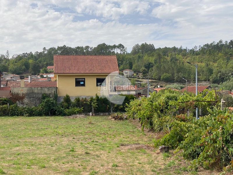 Foto 3d3d0e8c-80cb-45b8-a427-d84e7c1f9733. Casa in Lobios
