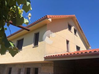 Casa  De portugal. Oportunidad en la baixa limia , vivienda para rematar a tu gusto