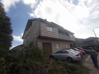 Casa adossada  Camiño de bouzas. Vivienda unifamilar en bouzas vilamarin adosada a otra, nueva po