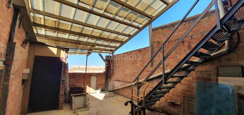 Foto 61b9ac72-474a-4e8f-8e9d-26f226c4b8ba. Local comercial local almacén en venta alquiler en Miralcamp