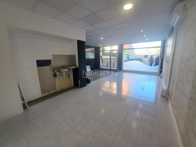 Foto 4380f7e9-0b65-4d69-ad3a-727cb217bacc. Local comercial en calle domenech cardenal 52 venta de local comercial de 100m2terrassa en Mollerussa