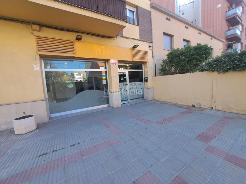 Foto 608cf1ef-4034-47c1-83bd-0f27876c6fbd. Local comercial en calle domenech cardenal 52 venta de local comercial de 100m2terrassa en Mollerussa