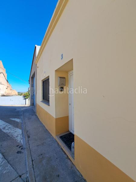 Foto 5601fe0e-cc0f-4812-8186-97182b6d0b5e. Casa in calle prat riba 15 in Miralcamp