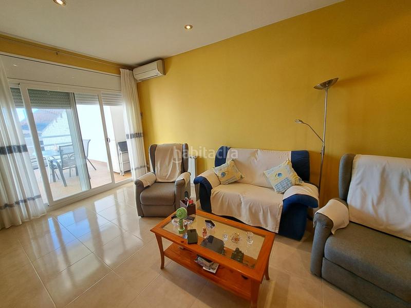 Foto 8a9881e0-b458-41cf-8e56-65a694130bdb. Casa in calle prat riba 15 in Miralcamp