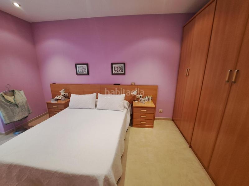 Foto 90efb94f-9f98-439a-a44f-52635fbf6954. Casa in calle prat riba 15 in Miralcamp