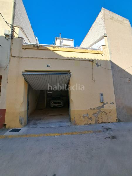 Foto d7f337a8-ccbc-4644-9571-bbd0bb729c5d. Casa in calle prat riba 15 in Miralcamp