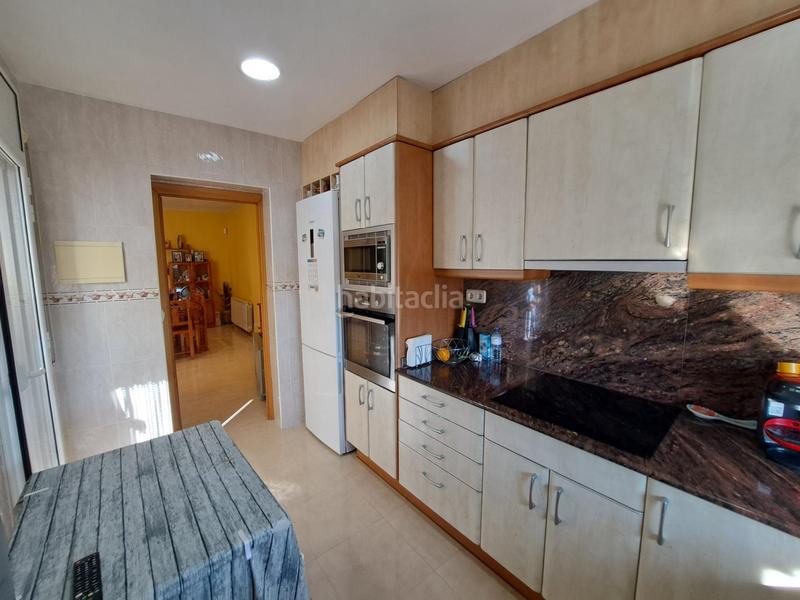 Foto f64ab9c6-d5ef-4476-acff-f3e5e9a9f5b2. Casa in calle prat riba 15 in Miralcamp