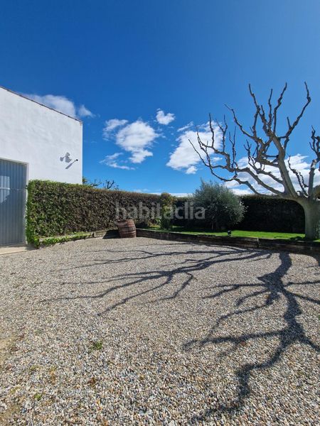 Foto 5a924d64-e738-4c07-90b3-cfbb2470399f. Masia amb calefacció aparcament a Mollerussa