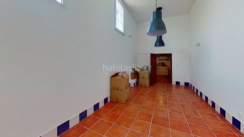 Foto e2f5c3dd-a154-4d92-b878-5e6b5e404b78. Masia amb calefacció aparcament a Mollerussa