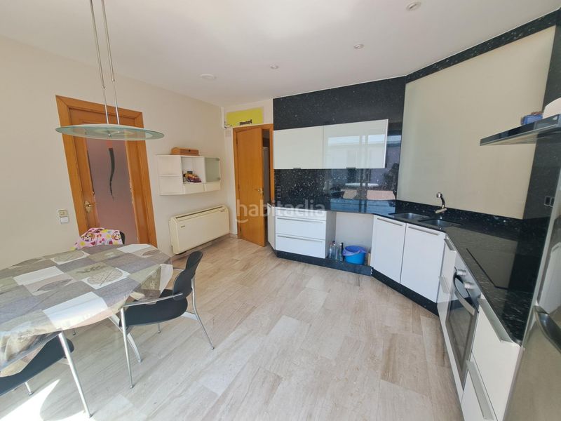 Foto d8fd552d-1730-42ba-ba41-f57d6a429c0a. Casa a mediterrania-codis 6 a Golmés