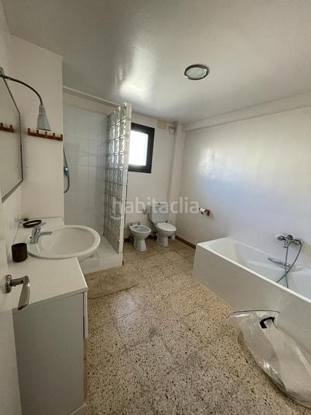 Foto 76c62a95-834b-4187-9e7e-43a42dbdb80a. Casa en l'esglesia 1 venta de casa en Torregrossa