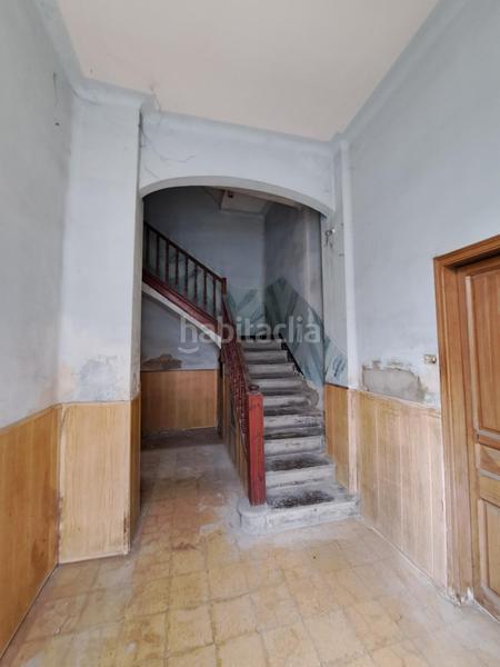 Foto 00bcb58f-e888-4bc1-808f-9b15c487312c. Edifici a Mollerussa