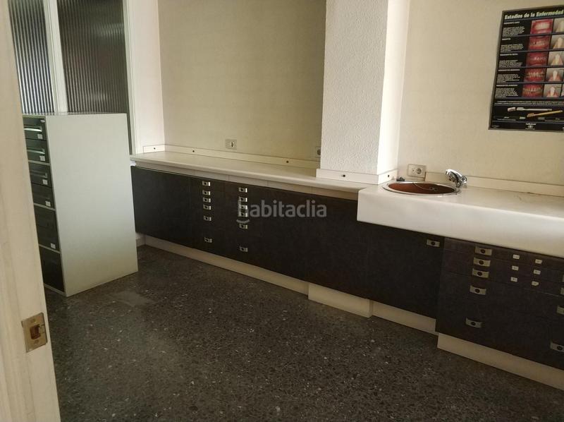 Foto b6127428-bff8-47b0-a45b-a38c8af24525. Oficina en Casco Histórico Castellón de la Plana