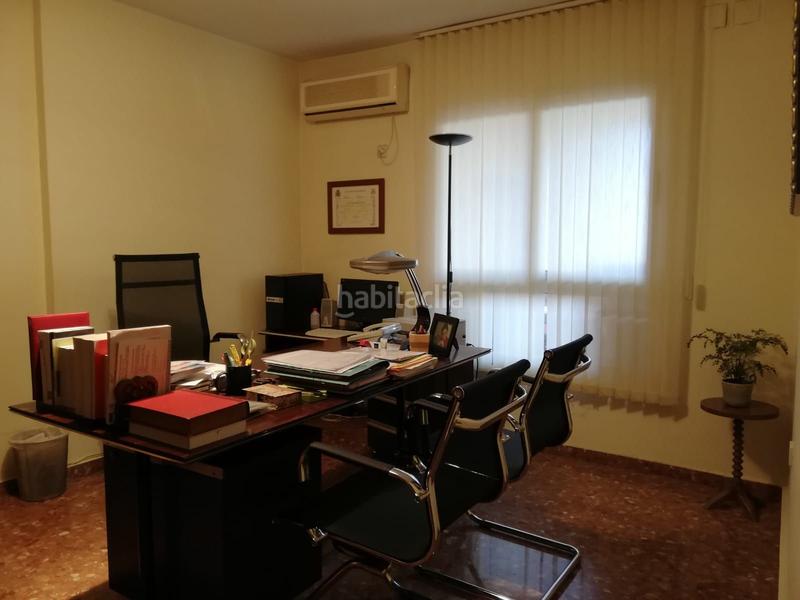 Foto ade5a878-d03c-418b-8ddb-c016c397d76e. Bureau dans Casco Histórico Castellón de la Plana