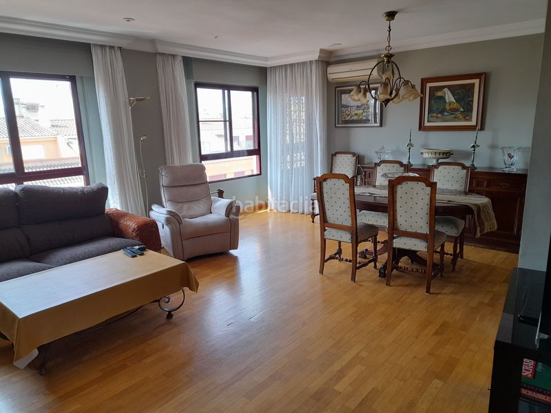 Foto 44b719c2-fd10-4c68-a835-2b3a93c77db5. Penthouse with heating parking in Plaza Illes Columbretes Castellón de la Plana