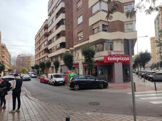 Oficina  Calle manuel segarra ribes. Despacho muy bien situado y amplio