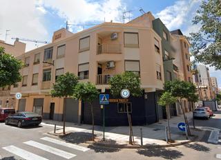 Affitto Locale commerciale in Carrer de taixida 17