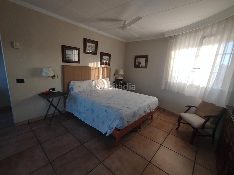 Foto 8b4f068a-1646-4bbd-a440-a108122fabe3. Chalet with fireplace parking pool in El Grao Castellón de la Plana