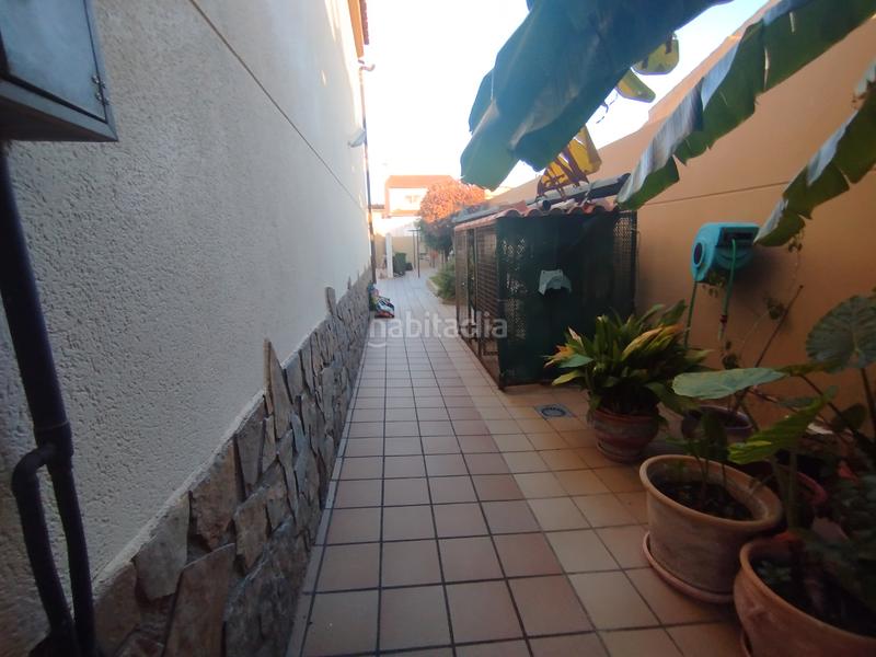 Foto a7e4dfbe-8131-4727-85d5-f31d0882f57d. Chalet with fireplace parking pool in El Grao Castellón de la Plana