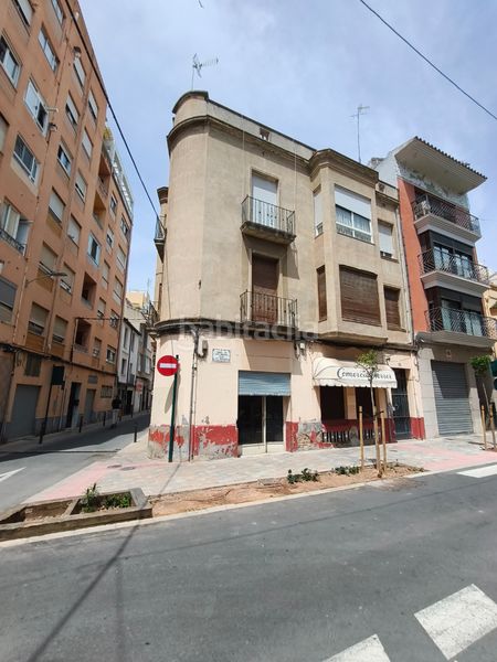 Foto e6e27fe3-e6e4-40e6-a0e7-403541dabc34. Edificio  ideal inversores en Hospital - Plaza del Real Castellón de la Plana