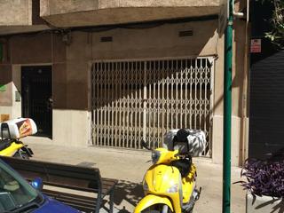 Locale commerciale in Carrer de moyano 20