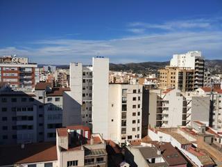Bureau  Carrer d'enmig