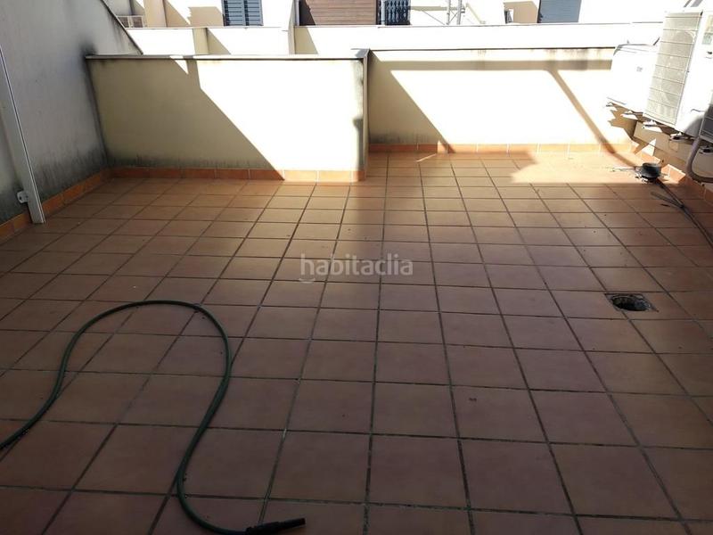 Foto 57b3c502-a9c3-42f0-872f-f90c26788de9. Casa adossada a Pau Lledó Castellón de la Plana