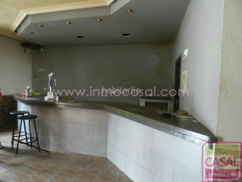 Foto f2d23717-cf3f-41ce-8a30-d4c36a88bf6d. Local comercial a La Felguera Langreo
