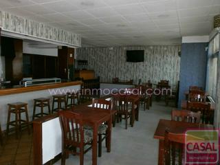 Local commercial à San Pedro - Siana. Se vende local instalado actualmente como bar de 100m2 con la in